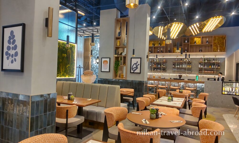 D8 Hotel